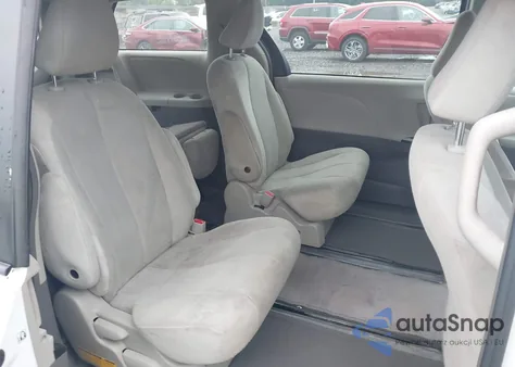 2014 Toyota Sienna from USA, damaged, VIN 5TDZK3DC1ES450560